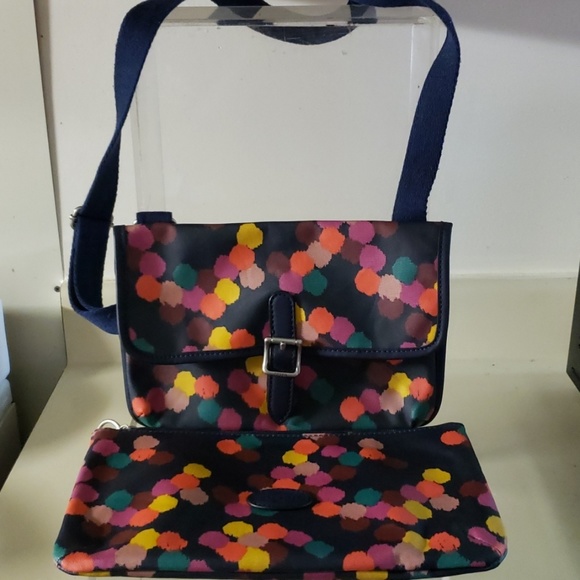 Fossil Pouch+Crossbody - Picture 6 of 8